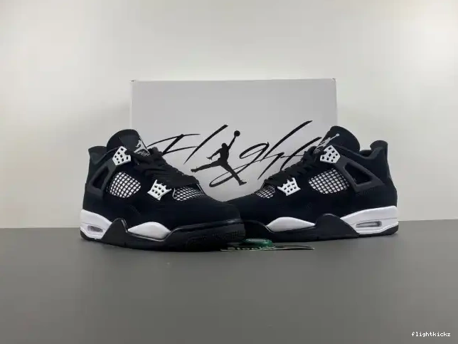 4 THUNDER